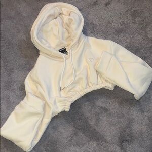 Waydamin Cream Cropped Hoodie 
Size Large